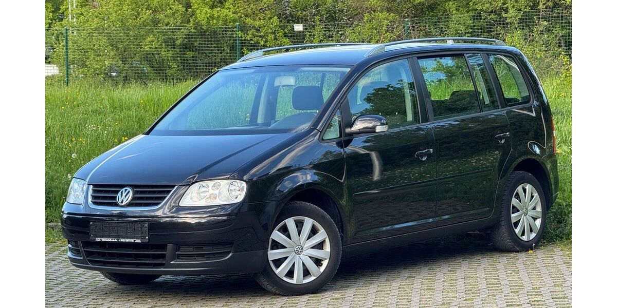 VW Touran 200.000 km 2.300 &euro; Murr 71711