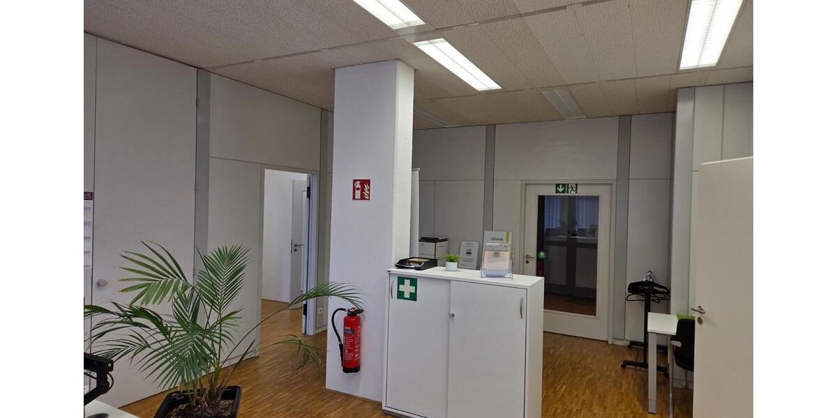 Gewerbeobjekt Leinfelden-Echterdingen Echterdingen - 1.700&euro; | Angebot:24571060