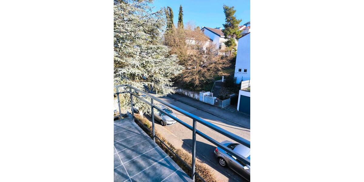 Dachgeschoßwohnung Stuttgart Feuerbach - 1.5 Zimmer, 34 m&sup2;, 850&euro; | Angebot:26616081