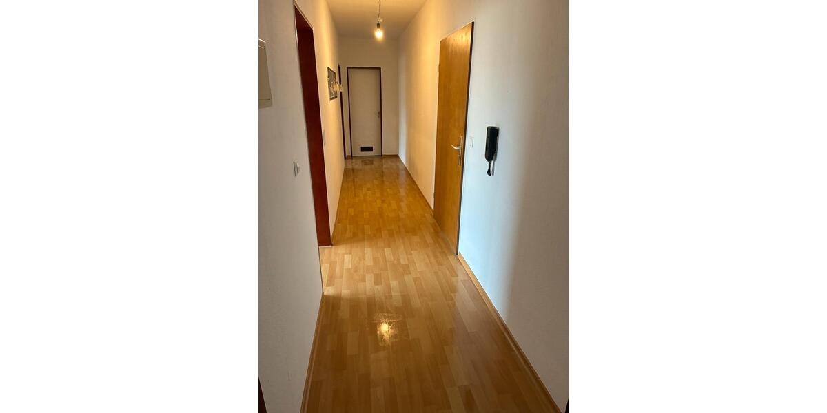 Etagenwohnung Ditzingen - 2 Zimmer, 67 m&sup2;, 1.300&euro; | Angebot:25935923