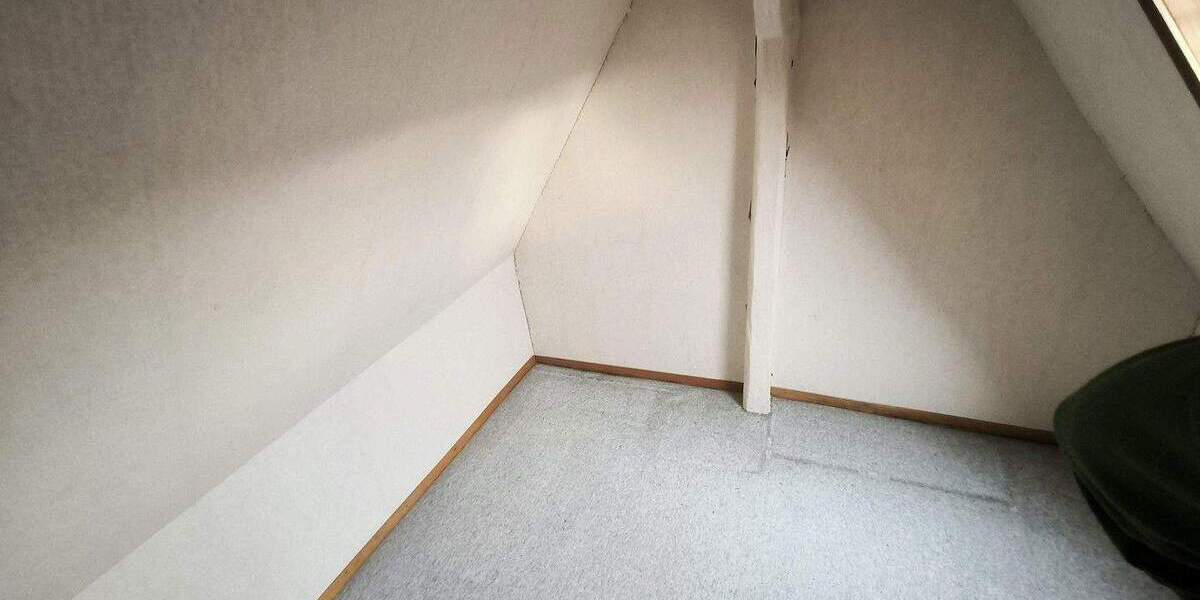 Doppelhaushälfte Remshalden Geradstetten - 6 Zimmer, 141 m&sup2;, 439.000&euro; | Angebot:25654172