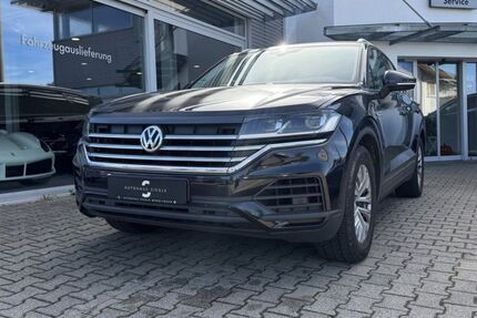 VW Touareg 115.416 km 32.940 &euro; Wendlingen am Neckar 73240