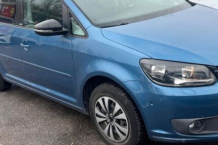 VW Touran 154.000 km 7.500 &euro; Sindelfingen 71065