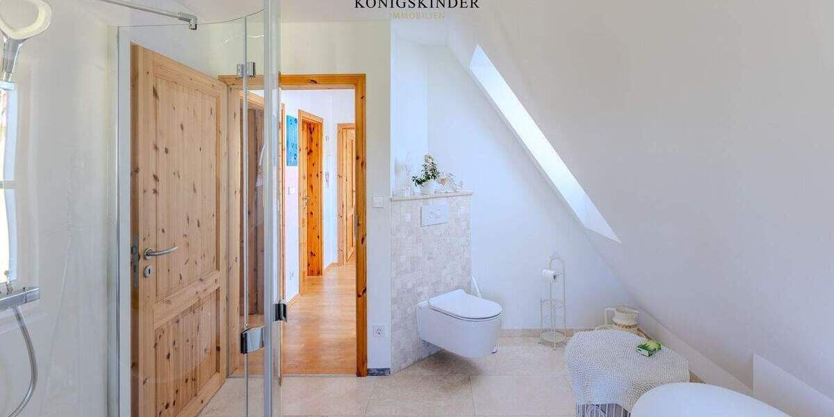 Einfamilienhaus Ditzingen Heimerdingen - 5 Zimmer, 270 m&sup2;, 999.000&euro; | Angebot:25683090