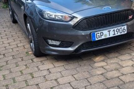 Ford Focus 200.000 km 5.600 &euro; Jebenhausen 73035