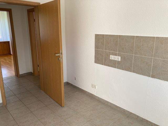 Etagenwohnung Stuttgart Möhringen - 2 Zimmer, 80 m&sup2;, 900&euro; | Angebot:25727018
