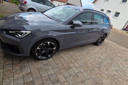 Cupra Leon 36.000 km 29.000 &euro; Zell u.A. 73119