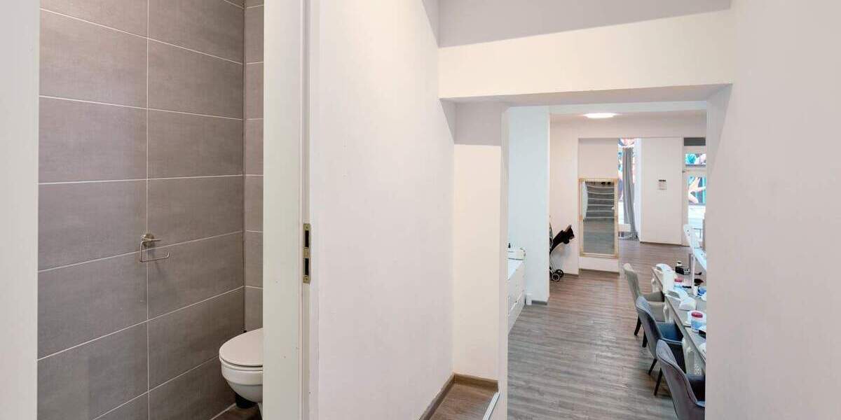 Gewerbeobjekt Stuttgart Süd - 4 Zimmer, 4.000&euro; | Angebot:25744329