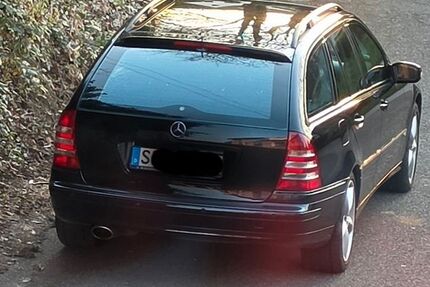 Mercedes-Benz C 280 336.000 km 2.000 &euro; Stuttgart 70178