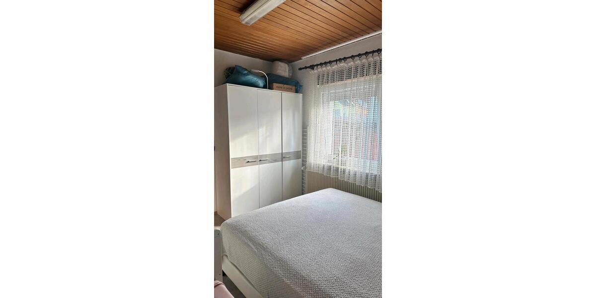 Etagenwohnung Sindelfingen - 2 Zimmer, 45 m&sup2;, 1.100&euro; | Angebot:25926145