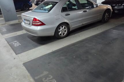 Mercedes-Benz C 180 294.000 km 1.100 &euro; Stuttgart-Vaihingen 70559