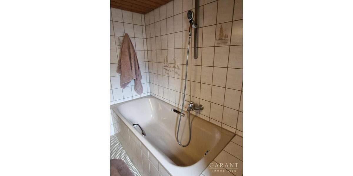 Einfamilienhaus Reichenbach an der Fils - 8 Zimmer, 149 m&sup2;, 649.000&euro; | Angebot:25707795