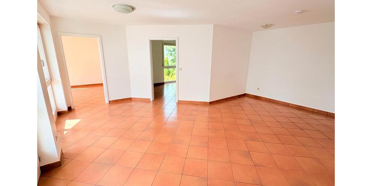 Etagenwohnung Stuttgart Sillenbuch - 3 Zimmer, 63 m&sup2;, 1.080&euro; | Angebot:26663438