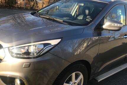 Hyundai IX35 128.000 km 11.900 &euro; Stuttgart 70173