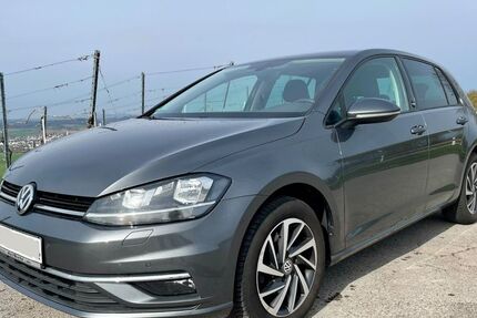 VW Golf 121.000 km 12.600 &euro; Kirchberg 71737