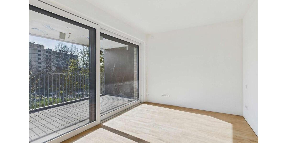 Dachgeschoßwohnung Sindelfingen Sindelfingen (Stadt) - 2 Zimmer, 68 m&sup2;, 1.350&euro; | Angebot:22893223