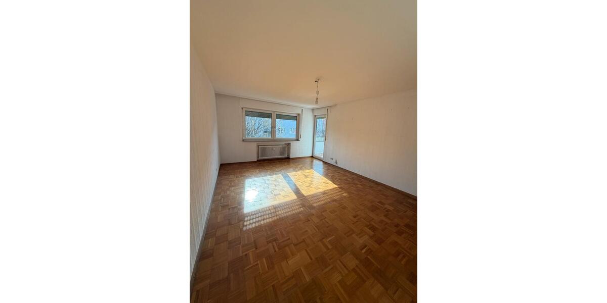 Etagenwohnung Stuttgart Mühlhausen - 3 Zimmer, 74 m&sup2;, 339.000&euro; | Angebot:25782177