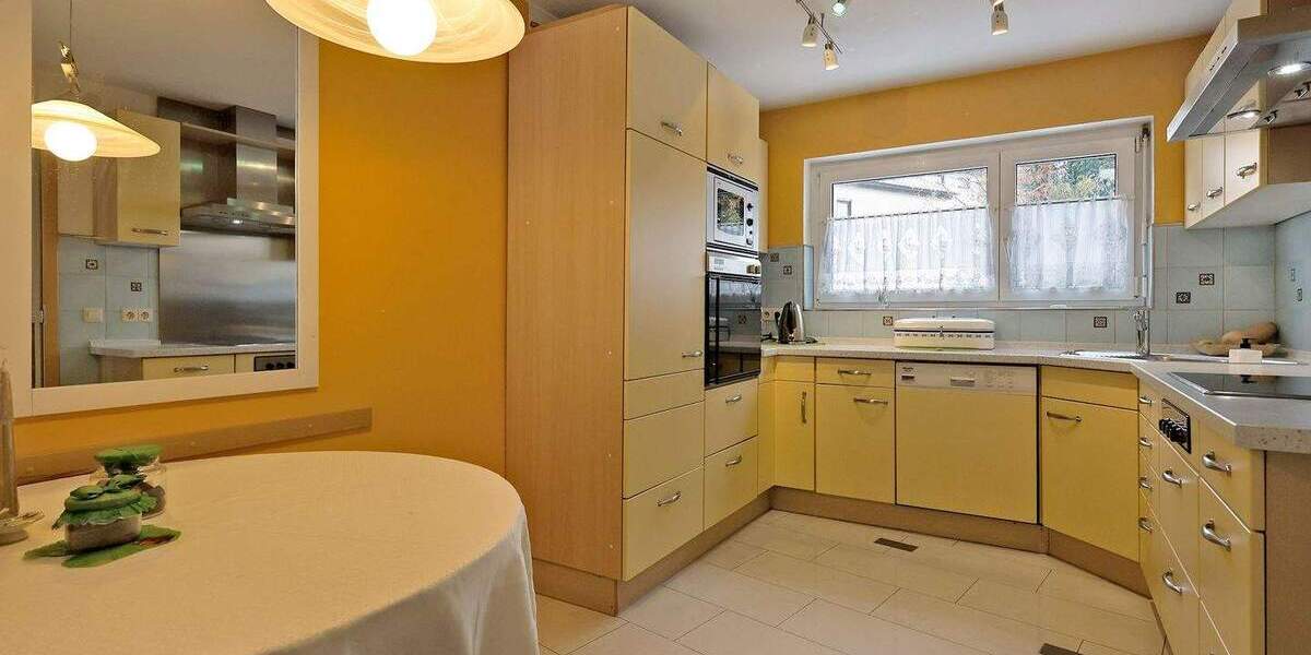 Reihenmittelhaus Leonberg Ramtel - 4 Zimmer, 93 m&sup2;, 439.000&euro; | Angebot:25798973