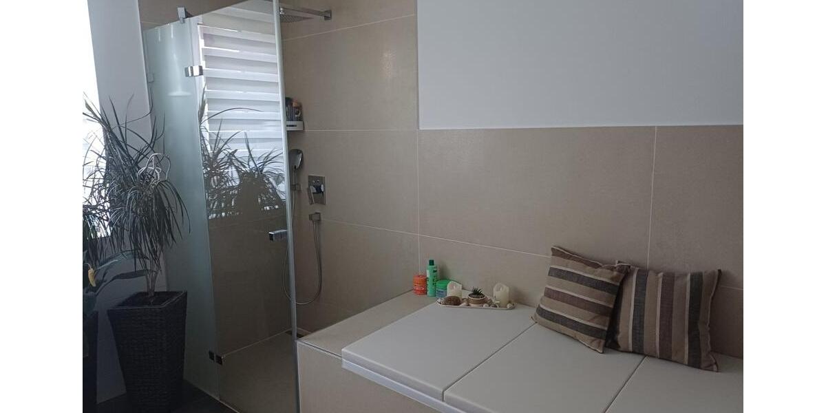 Doppelhaushälfte Gerlingen - 4 Zimmer, 110 m&sup2;, 900.000&euro; | Angebot:27245543