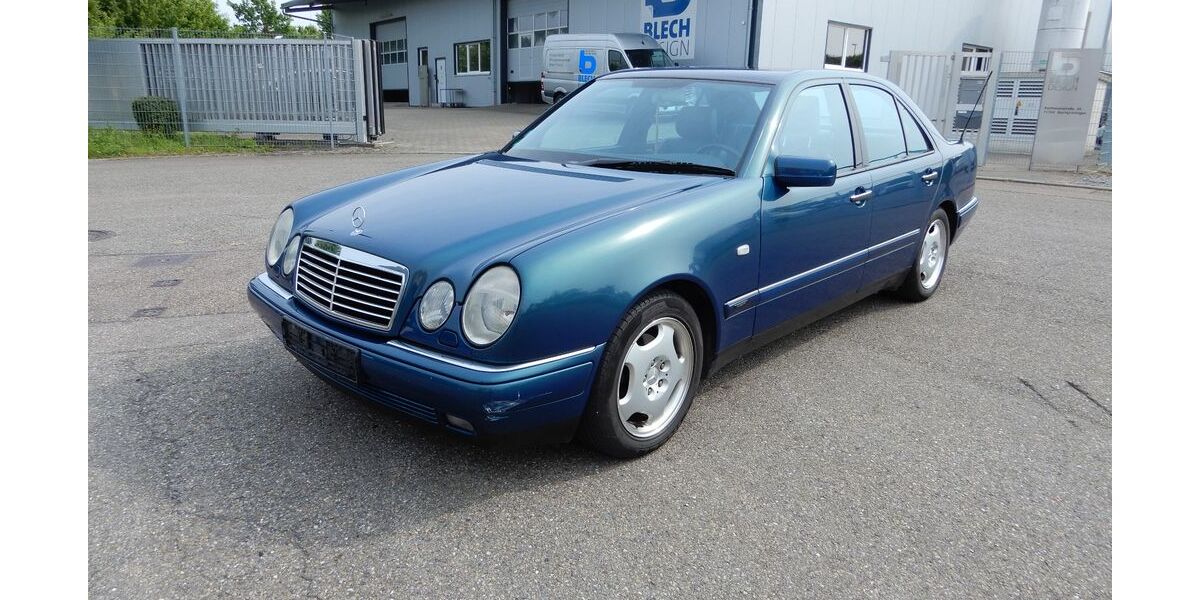 Mercedes-Benz E 230 176.000 km 3.950 &euro; Markgröningen 71706