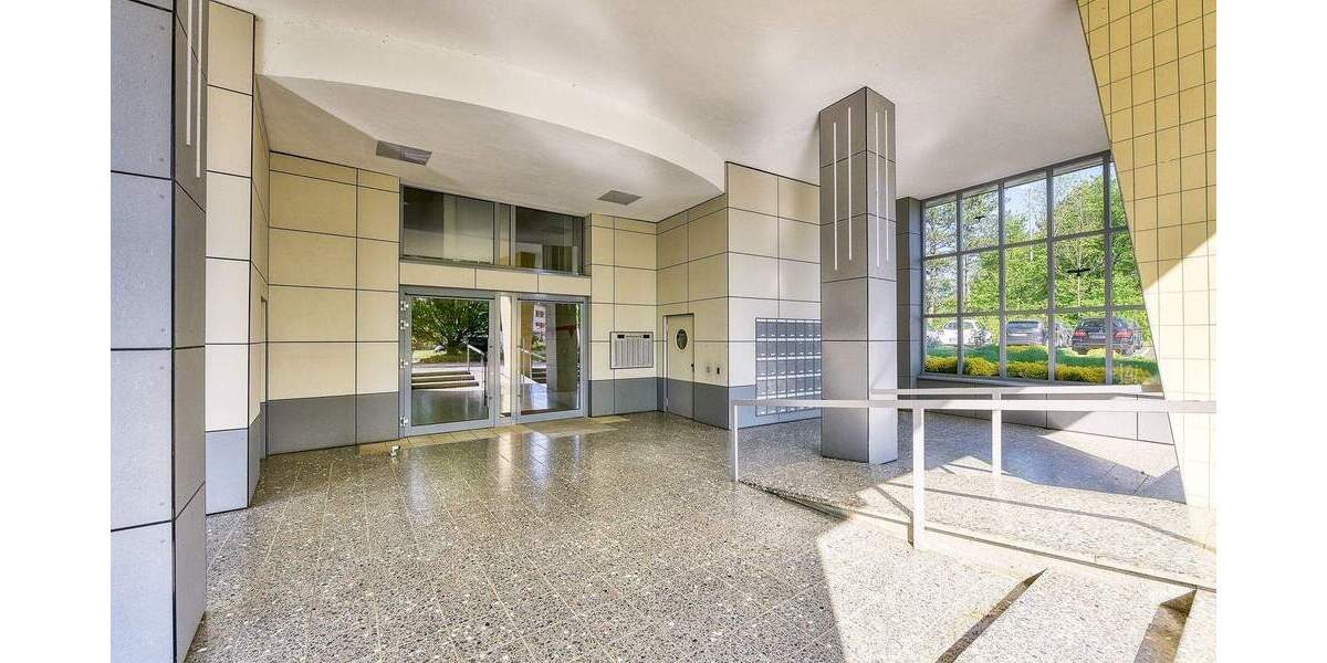 Etagenwohnung Stuttgart Mönchfeld - 3 Zimmer, 71 m&sup2;, 240.000&euro; | Angebot:25896205