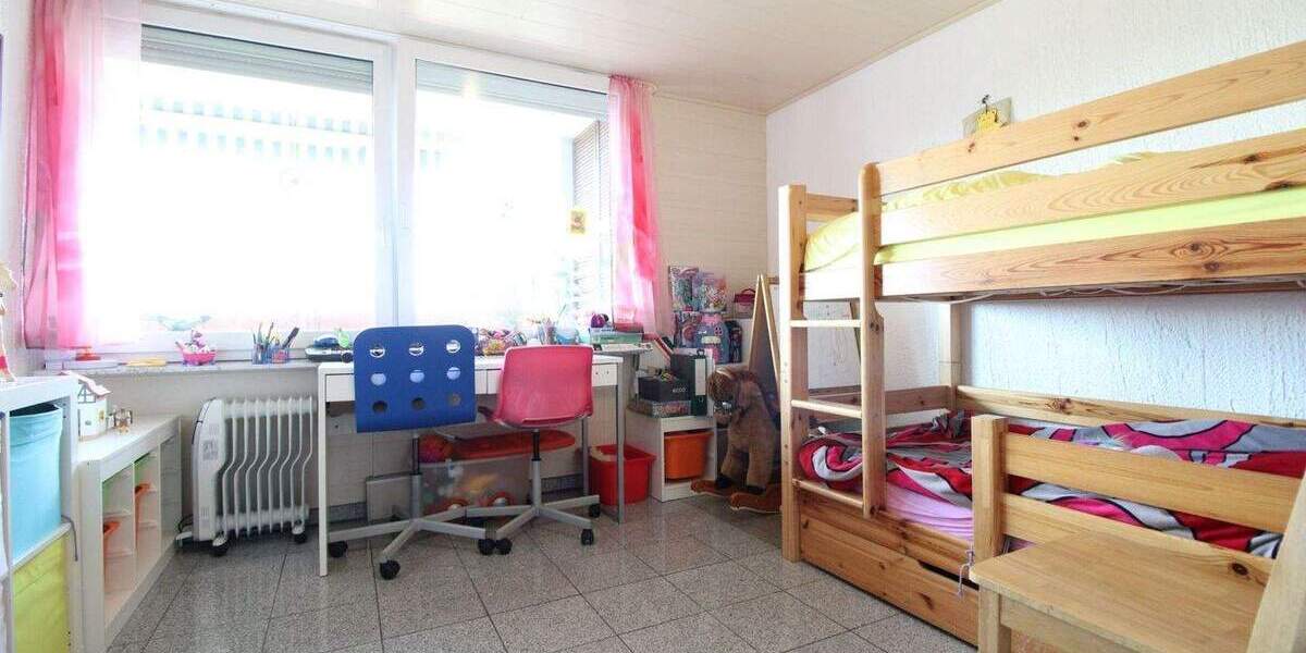 Etagenwohnung Waiblingen Beinstein - 4 Zimmer, 94 m&sup2;, 270.000&euro; | Angebot:25744235