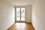Erdgeschoßwohnung Leonberg - 4 Zimmer, 101 m&sup2;, 1.821&euro; | Angebot:23714104
