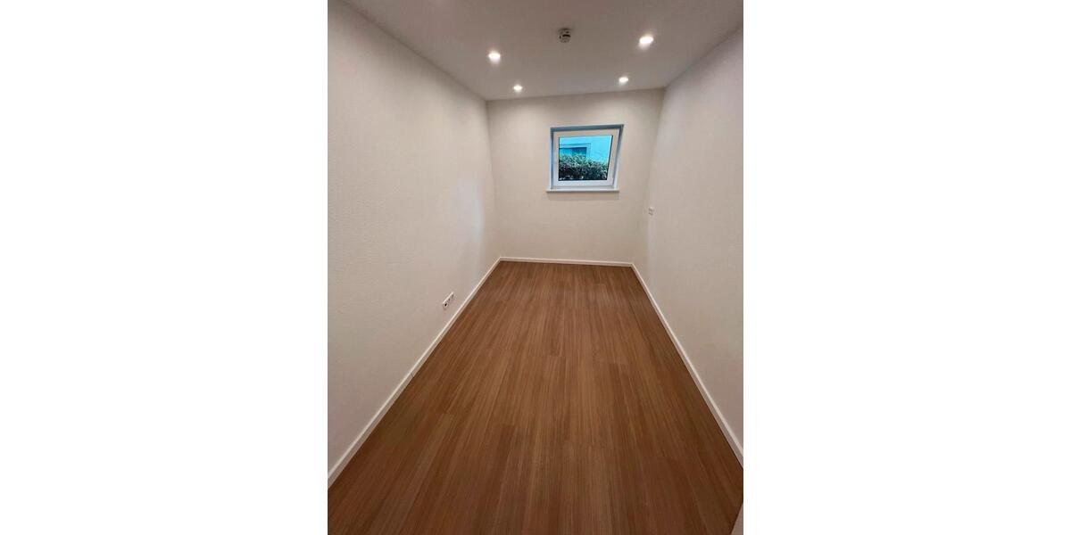 Terrassenwohnung Göppingen - 3.5 Zimmer, 104 m&sup2;, 1.250&euro; | Angebot:25725070