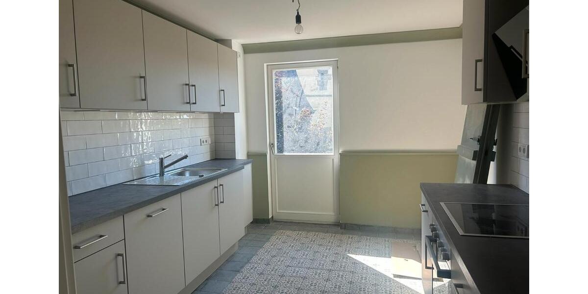 Etagenwohnung Schwieberdingen - 3 Zimmer, 95 m&sup2;, 1.520&euro; | Angebot:27540334