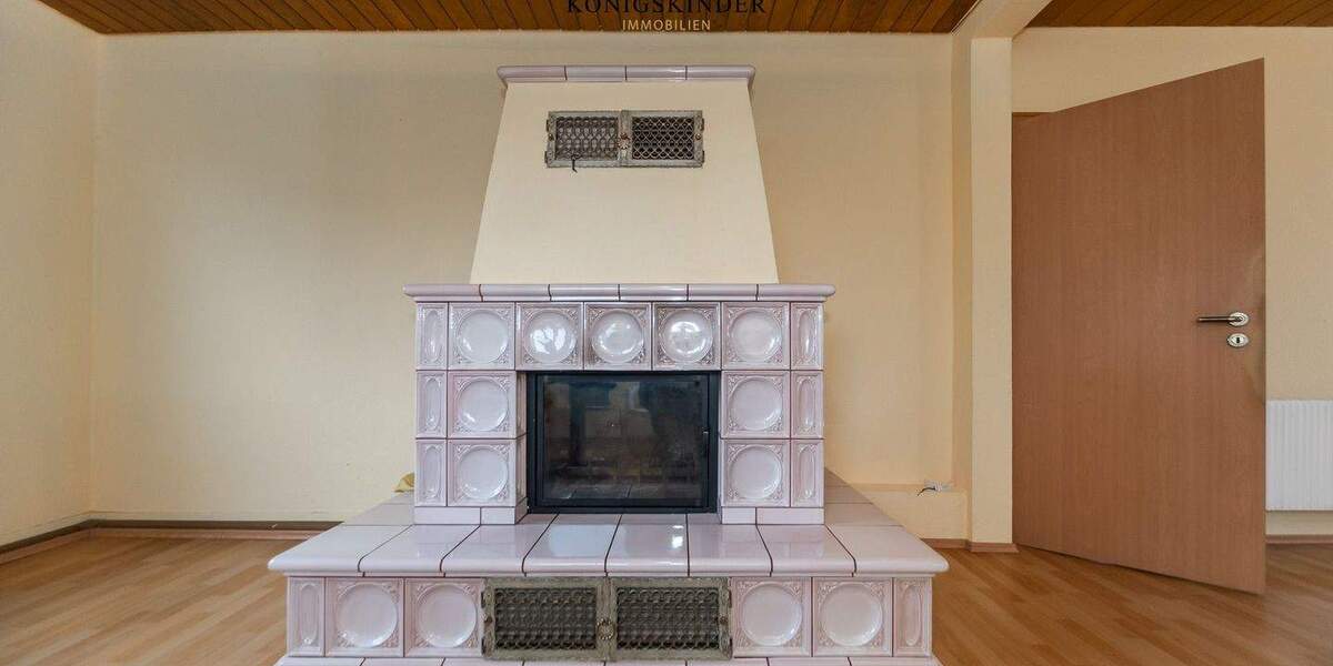 Einfamilienhaus Ludwigsburg Oßweil - 6 Zimmer, 151 m&sup2;, 449.000&euro; | Angebot:25669333