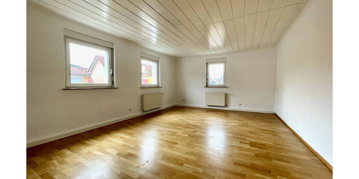 Mehrfamilienhaus, Wohnhaus Welzheim - 9 Zimmer, 279 m&sup2;, 679.000&euro; | Angebot:25779173