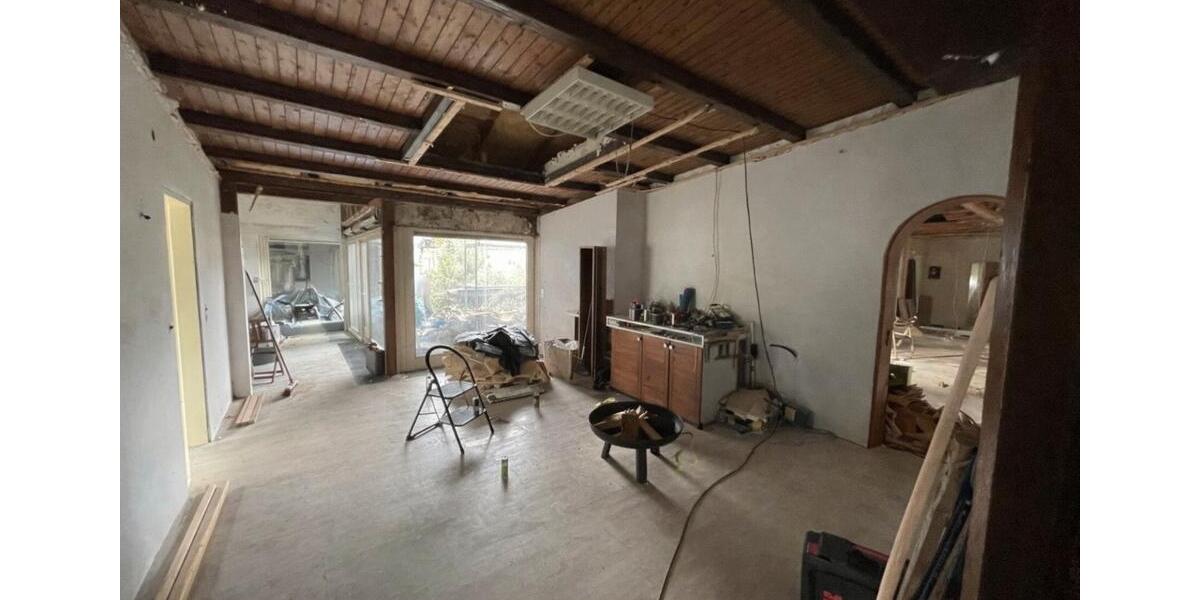 Bungalow Großerlach - 4 Zimmer, 182 m&sup2;, 250.000&euro; | Angebot:27003669