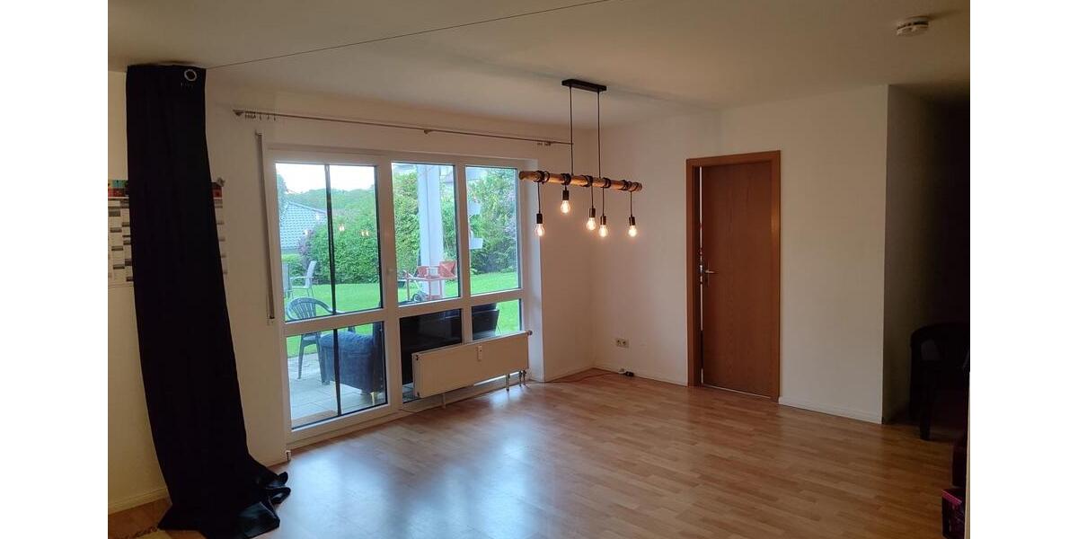 Etagenwohnung Göppingen Faurndau - 2.5 Zimmer, 66 m&sup2;, 1.200&euro; | Angebot:26522912