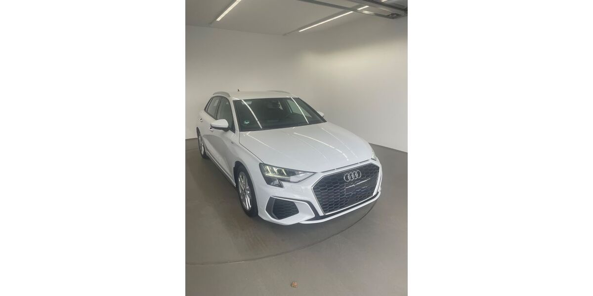 Audi A3 37.000 km 29.500 &euro; Stuttgart 70176