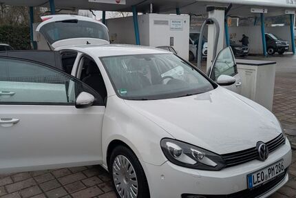 VW Golf 127.000 km 6.200 &euro; Leonberg 71229
