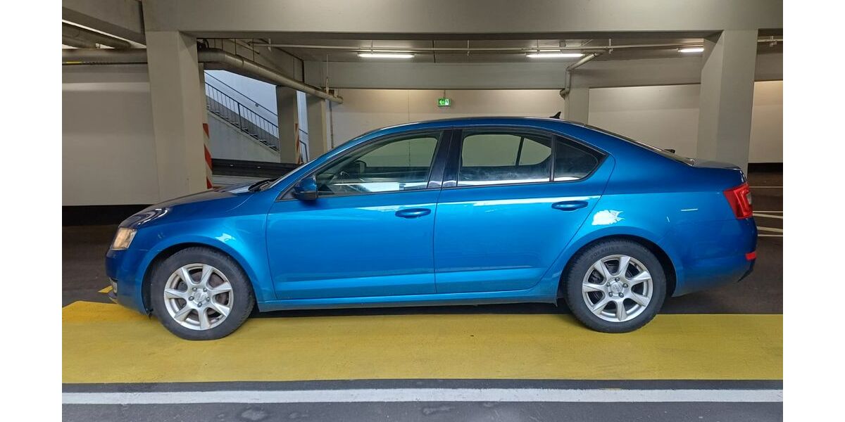 Skoda Octavia 200.000 km 8.600 &euro; Esslingen am Neckar 73733