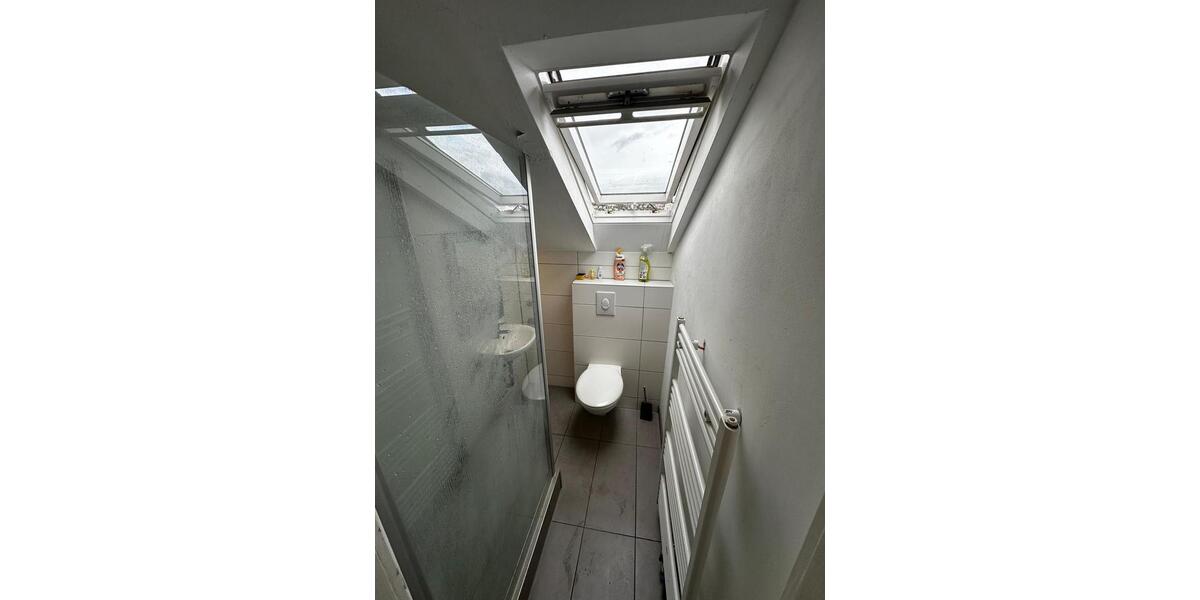 Etagenwohnung Stuttgart Stuttgart-Mitte - 1 Zimmer, 90 m&sup2;, 570&euro; | Angebot:25900840