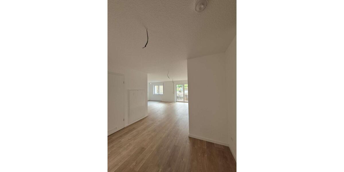 Erdgeschoßwohnung Vaihingen an der Enz - 3 Zimmer, 81 m&sup2;, 1.080&euro; | Angebot:22663618