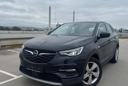 Opel Grandland (X) 99.440 km 13.990 &euro; Sindelfingen 71065