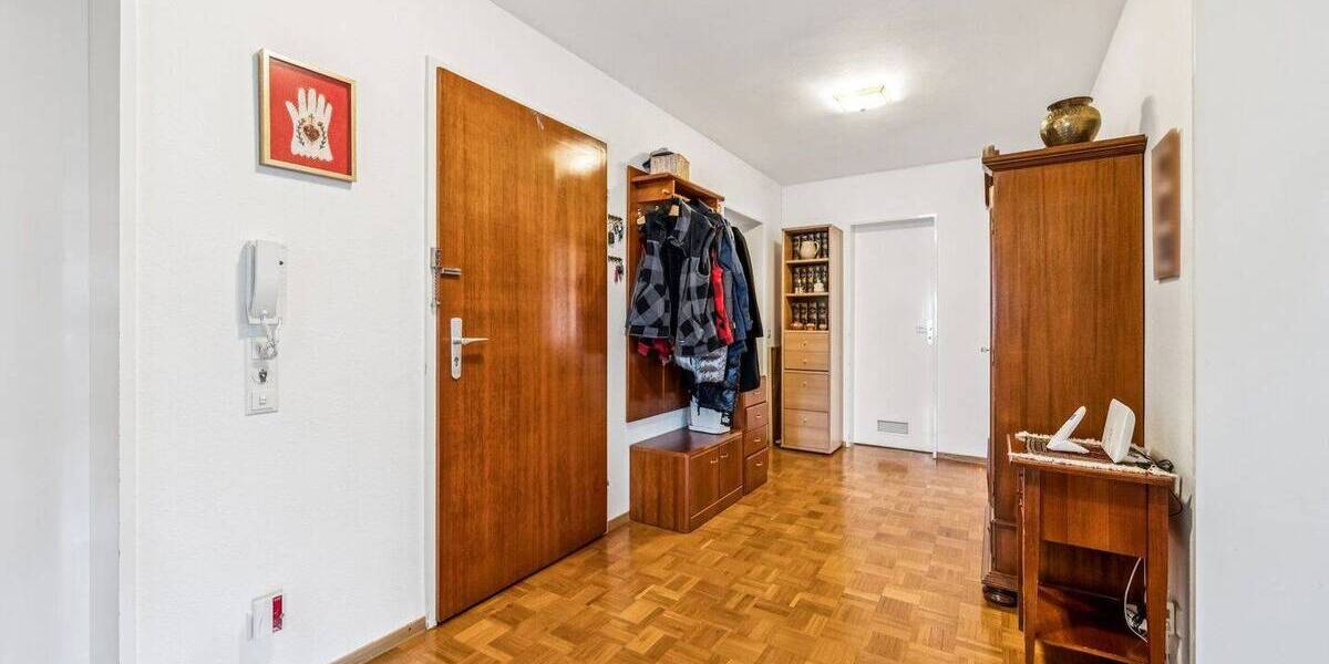 Mehrfamilienhaus, Wohnhaus Ludwigsburg Ost - 1 Zimmer, 303 m&sup2;, 1.150.000&euro; | Angebot:25958838