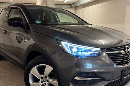 Opel Grandland (X) 23.000 km 19.900 &euro; Stuttgart 70186