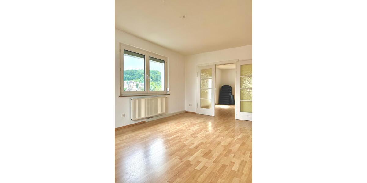 Etagenwohnung Stuttgart Stuttgart-Ost - 3 Zimmer, 84 m&sup2;, 1.450&euro; | Angebot:26022437