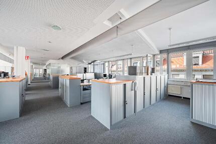 Gewerbeobjekt Stuttgart Stuttgart-Süd - 745&euro; | Angebot:25969071