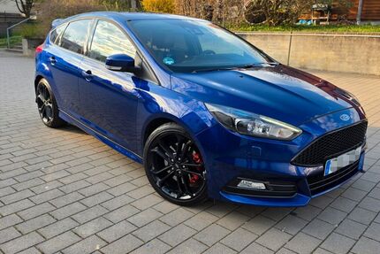 Ford Focus 147.000 km 14.100 &euro; Göppingen 73035