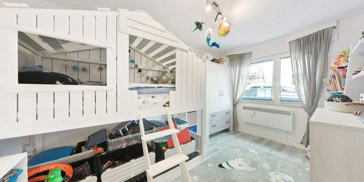 Mehrfamilienhaus, Wohnhaus Plochingen - 8 Zimmer, 176 m&sup2;, 659.000&euro; | Angebot:25706124