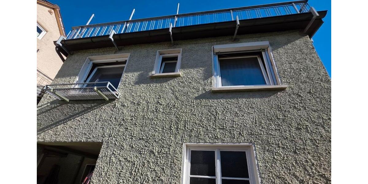 Doppelhaushälfte Lauffen am Neckar - 5 Zimmer, 160 m&sup2;, 200.000&euro; | Angebot:26889762