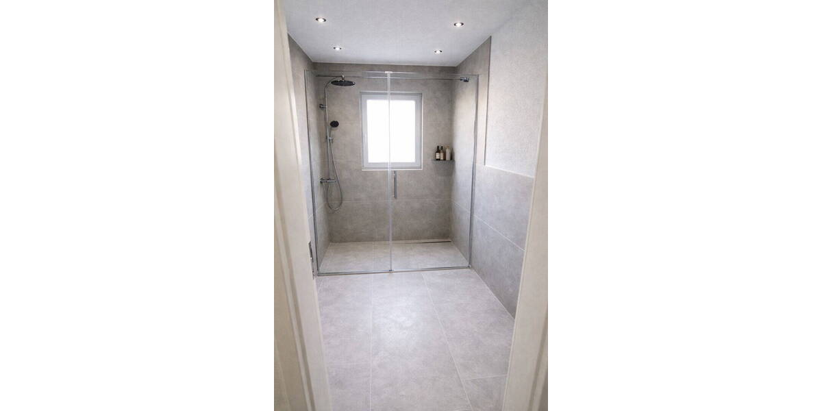 Einfamilienhaus Gerlingen - 8 Zimmer, 170 m&sup2;, 999.000&euro; | Angebot:26131831