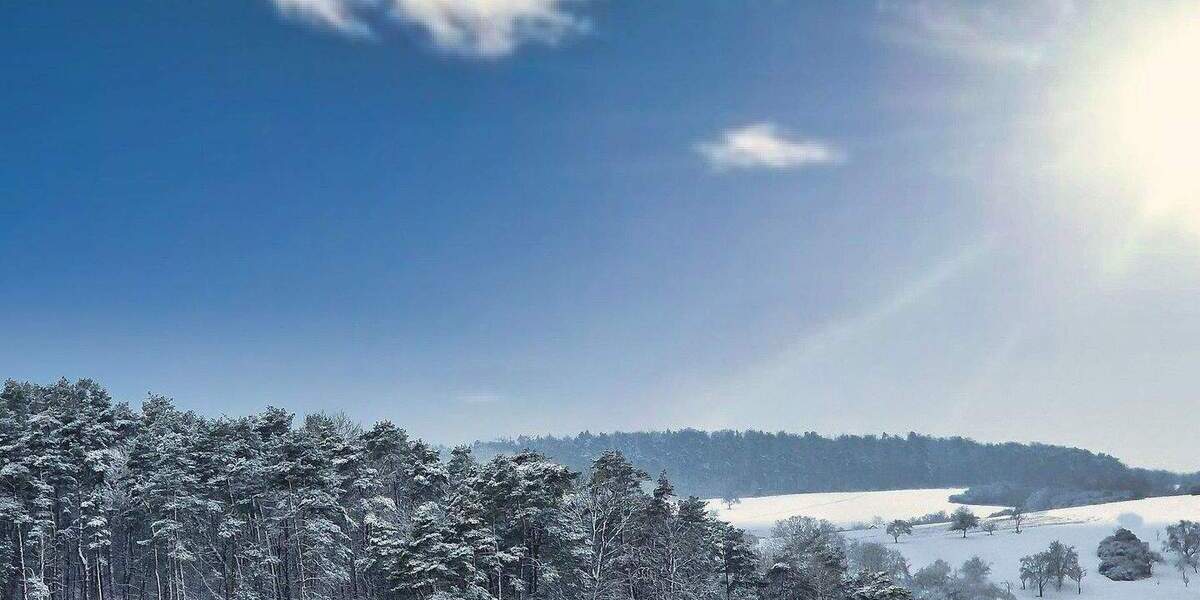 Einfamilienhaus Weissach-Flacht / Kreis Böblingen Flacht - 9 Zimmer, 283 m&sup2;, 849.000&euro; | Angebot:25720608