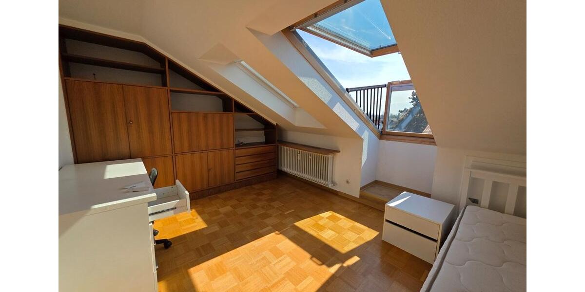 Dachgeschoßwohnung Stuttgart Sillenbuch - 3 Zimmer, 55 m&sup2;, 950&euro; | Angebot:25870538