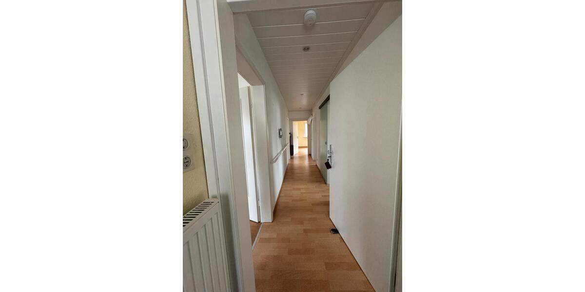 Etagenwohnung Göppingen - 4 Zimmer, 78 m&sup2;, 1.050&euro; | Angebot:25948415